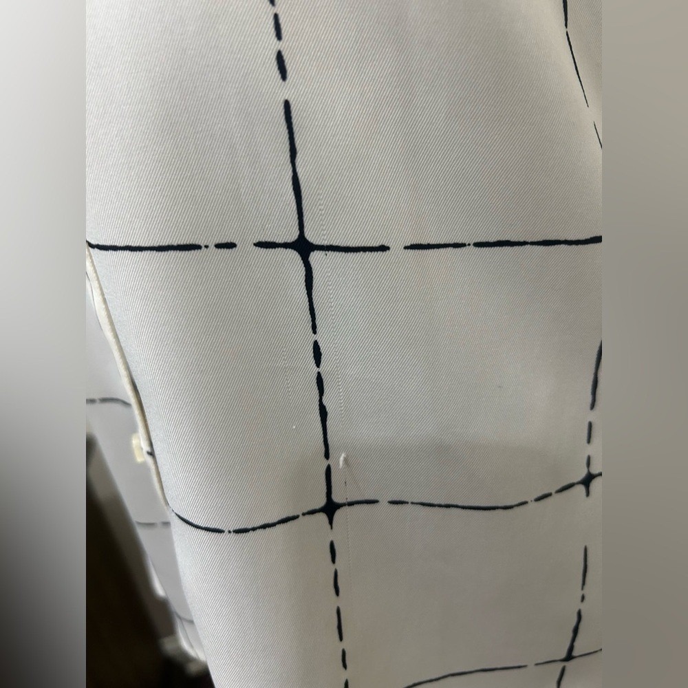 The Limited Blouse Women XS White Black Good Windowpane Grid Button Down Shirt‎ - Picture 5 of 5